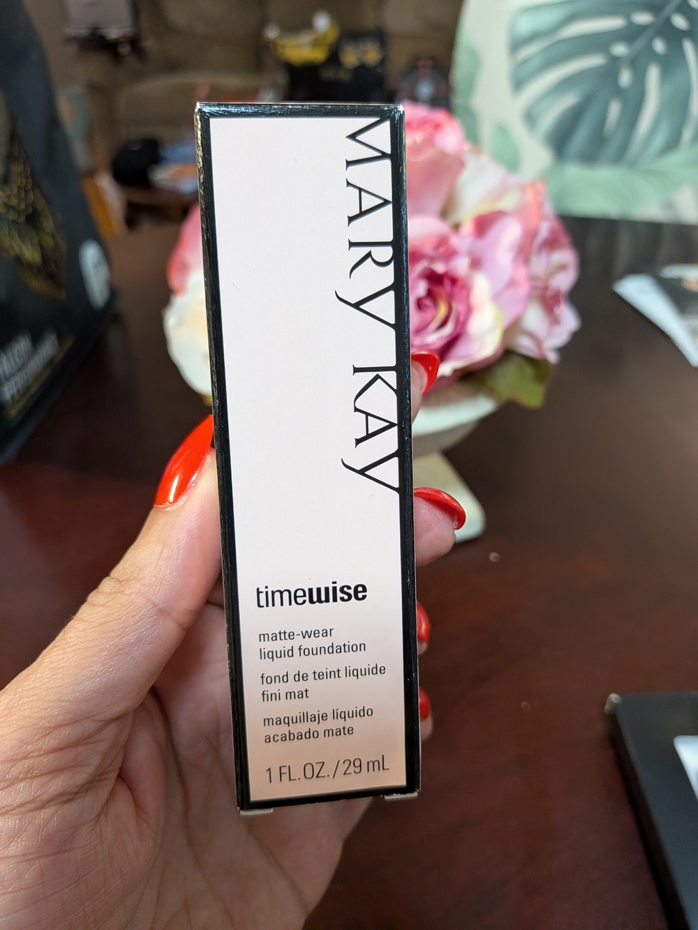 Mary Kay Timewise Matte-Wear Liquid Foundation - Pink Shade